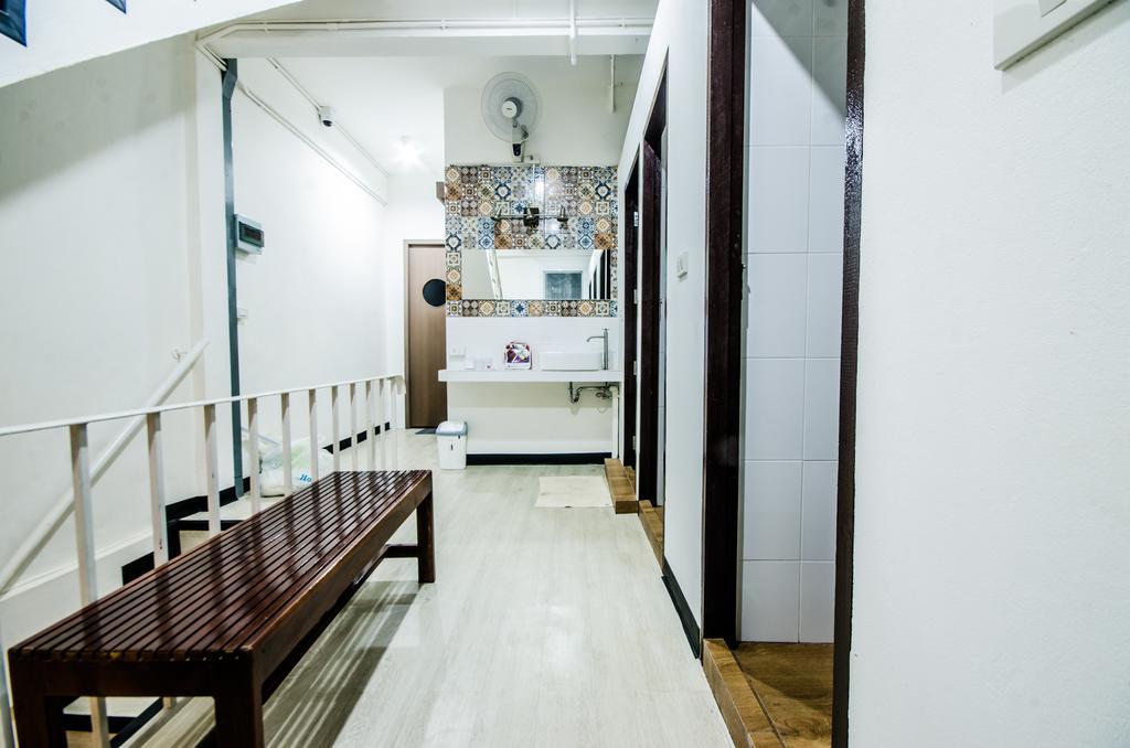 Pier 49 Hostel Bangkok Buitenkant foto