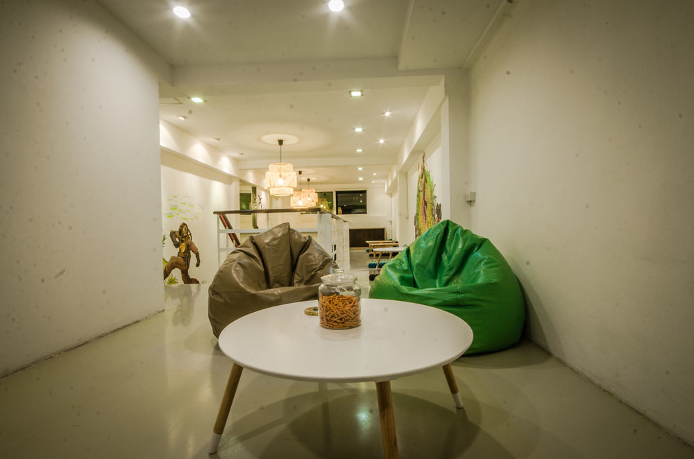 Pier 49 Hostel Bangkok Buitenkant foto