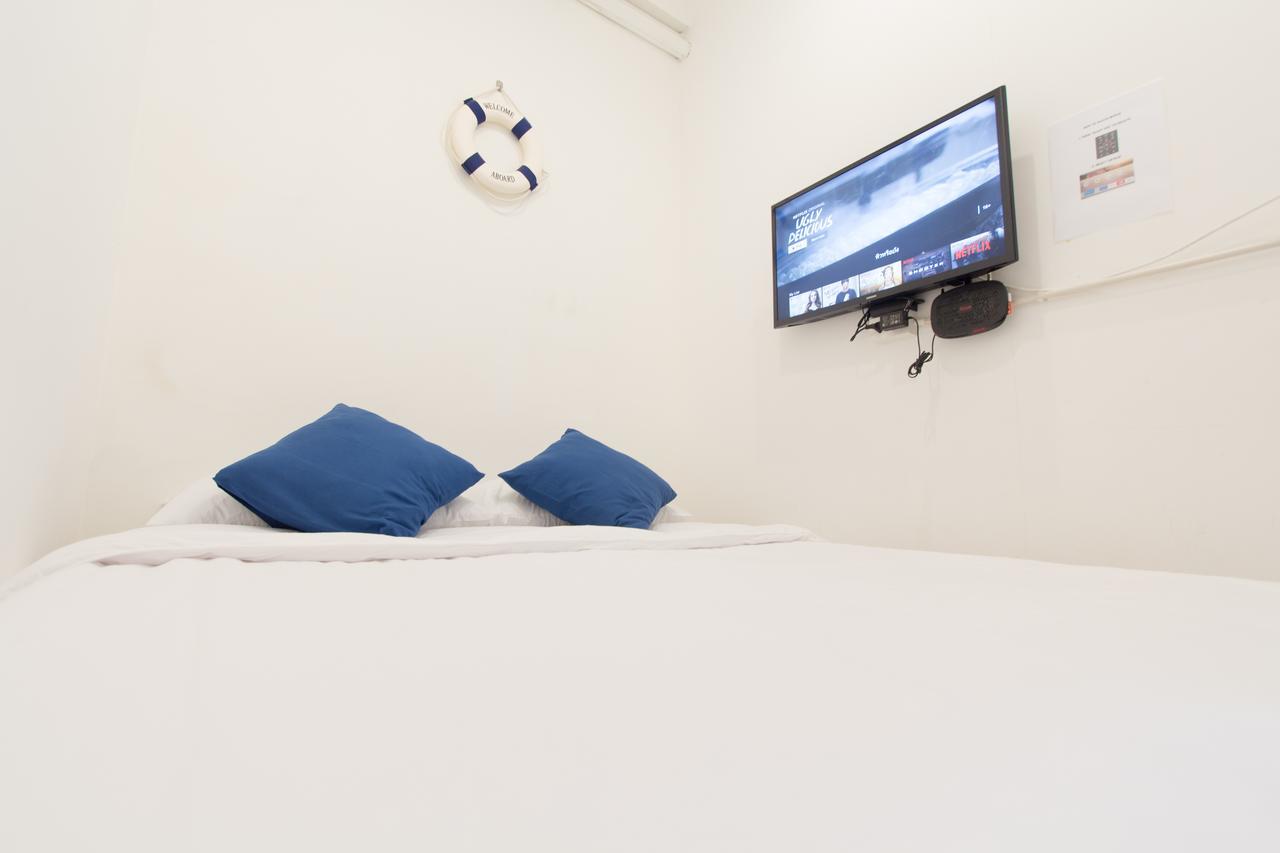 Pier 49 Hostel Bangkok Buitenkant foto